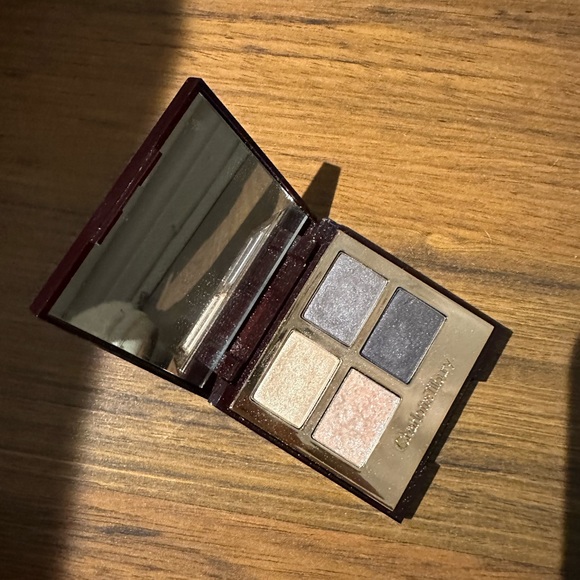 Charolette Tilbury Eyeshadow Palette - Picture 3 of 4